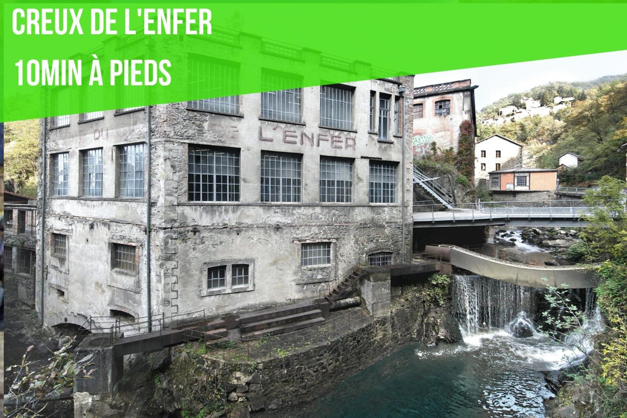 Le Petit Pirou # Cosy # Halte Auvergne Thiers Esterno foto